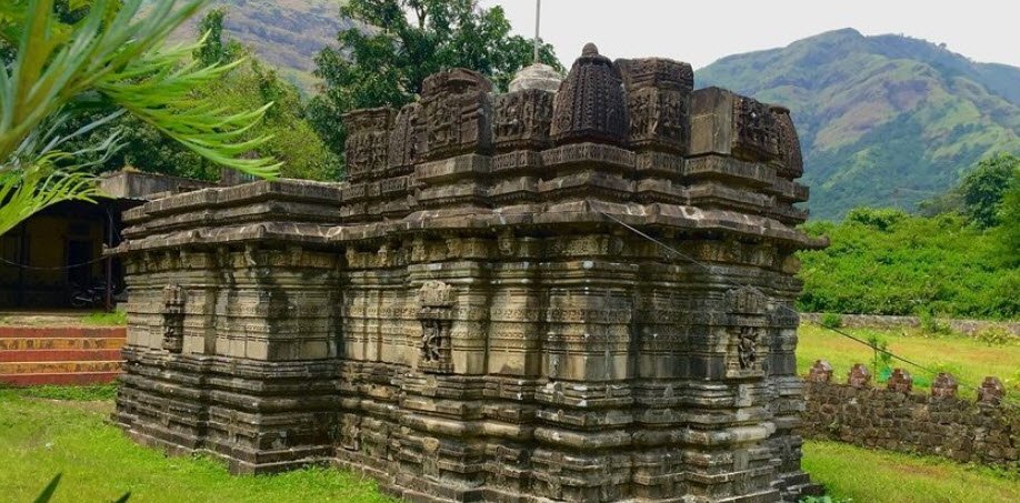 Chavand Fort, Pune, Maharashtra - Vushii.com